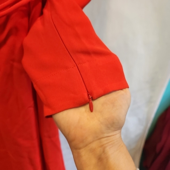 Victoria Beckham Red Midi Dress - Picture 6 of 11